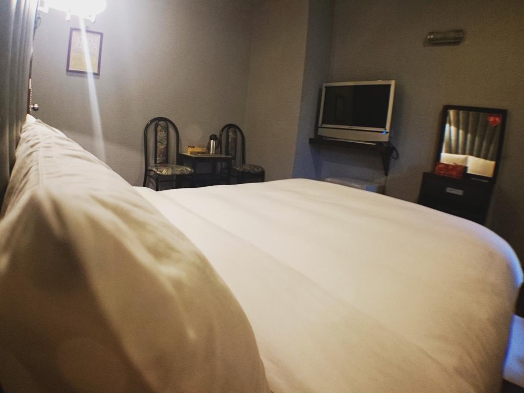 Fu Chia Hotel Chilung Rum bild